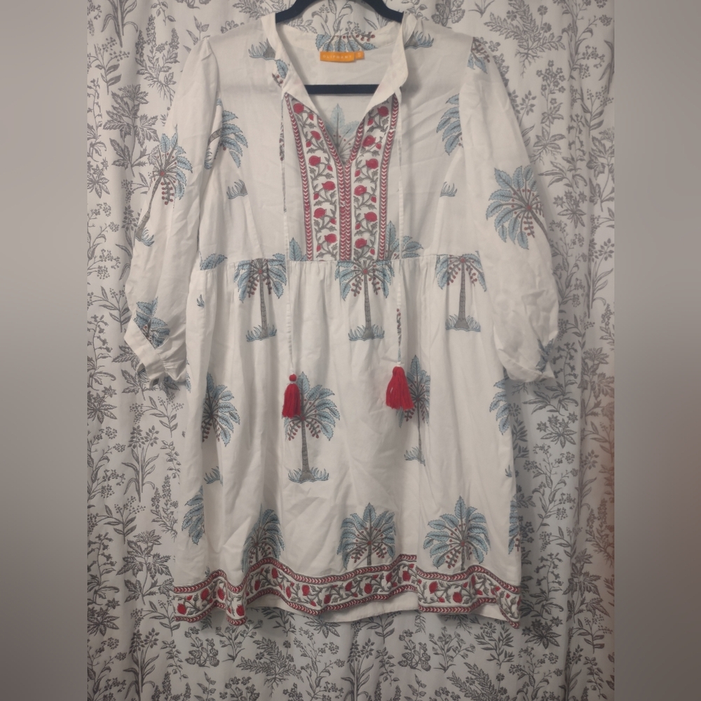 Oliphant White Tunic with Red and Blue Palm Embroidery